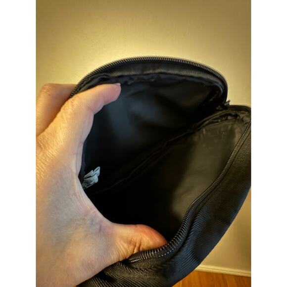 Disney Vintage 90's Embroidered Mickey Mouse Crossbody - Picture 5 of 7